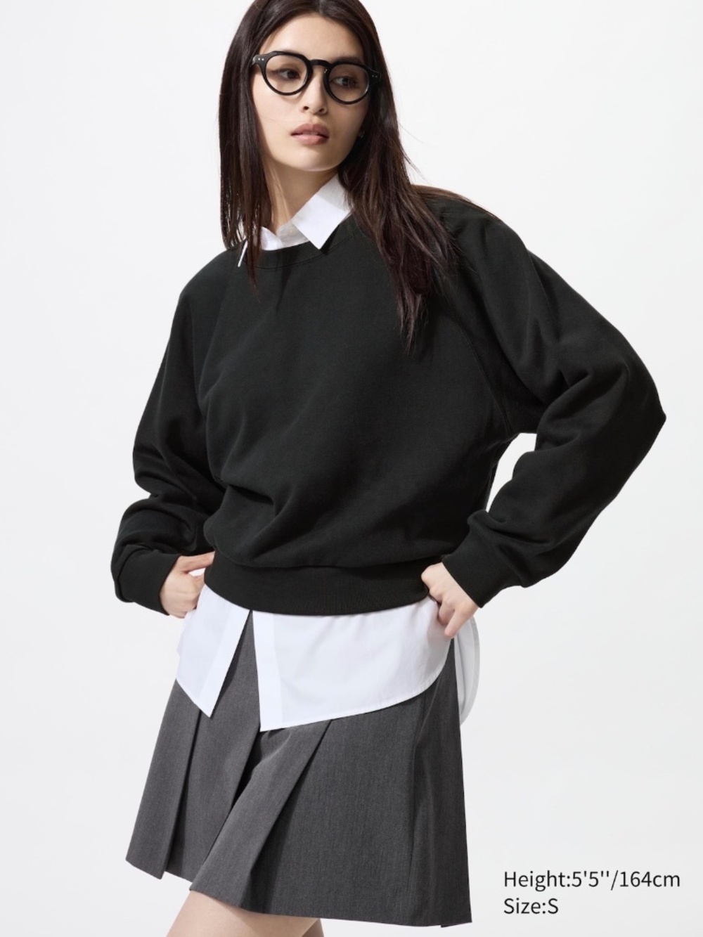 Uniqlo Black Crewneck Sweater